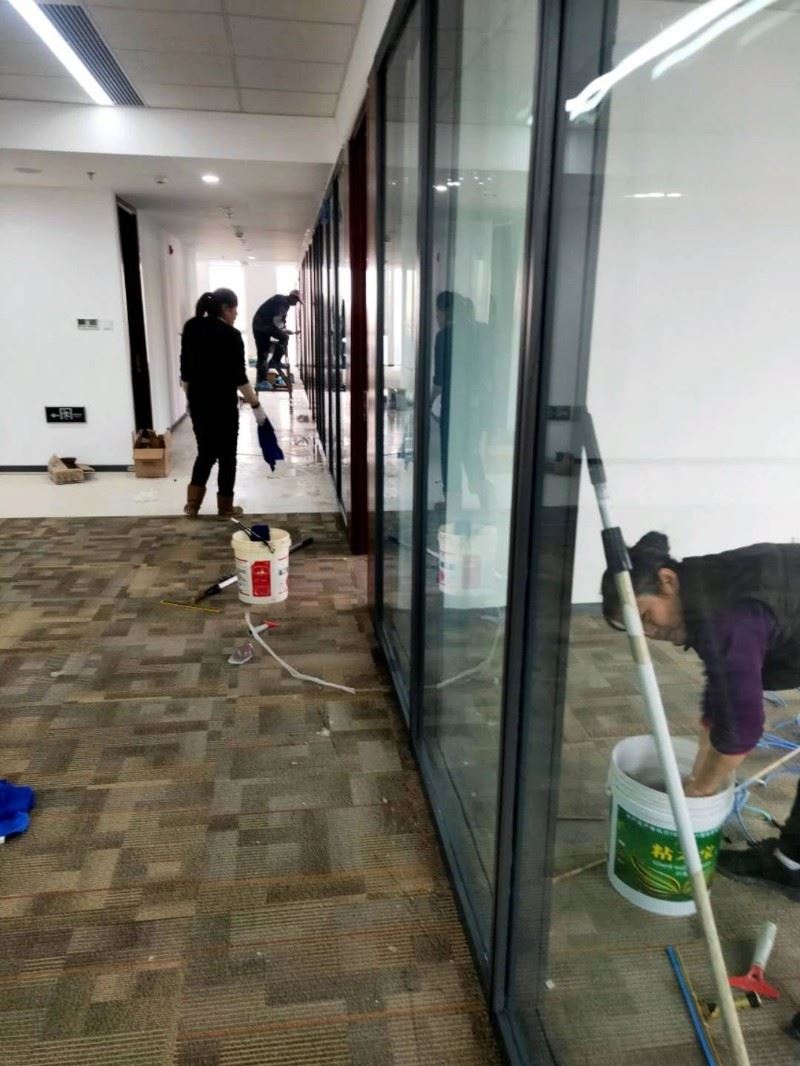 深圳南山正规办公室开荒保洁 专业保洁，价格优惠