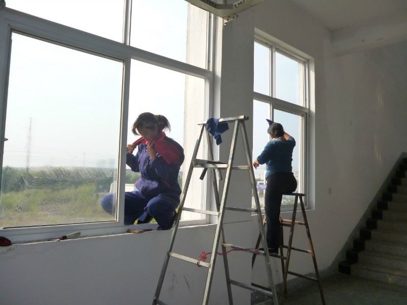 深圳龙华正规大型开荒保洁公司 专业保洁服务平台