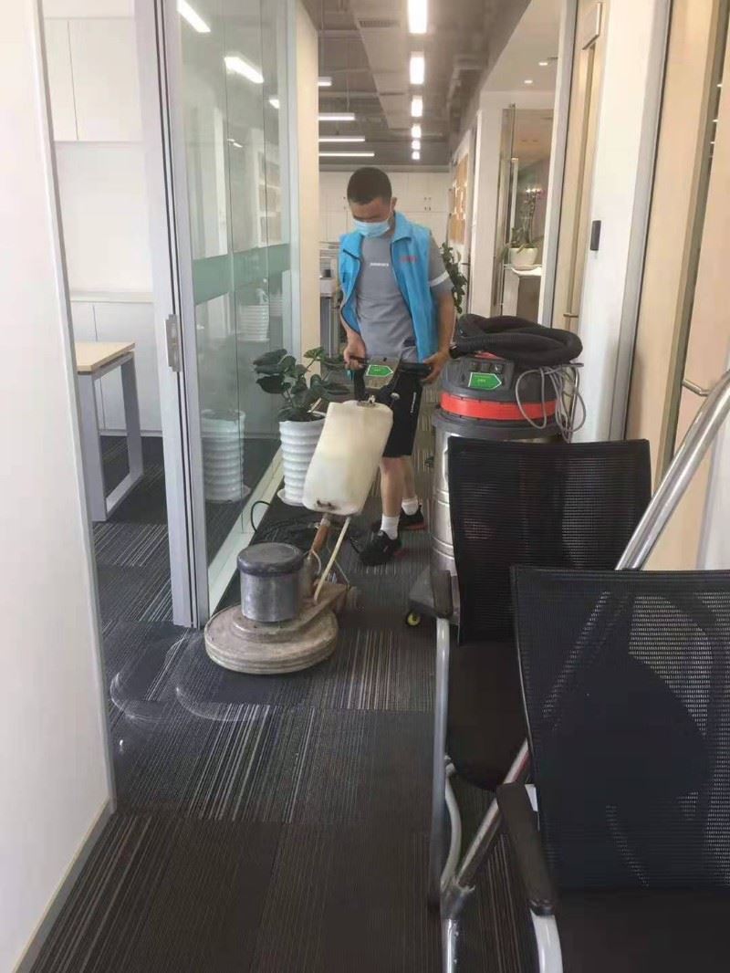 深圳龙华专业保洁公司 床垫清洗 开荒保洁