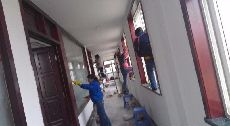 深圳坪山新区保洁公司 工程保洁 开荒保洁