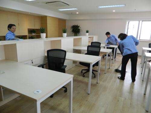 深圳龙华深度清洁保洁,外墙清洗上门服务