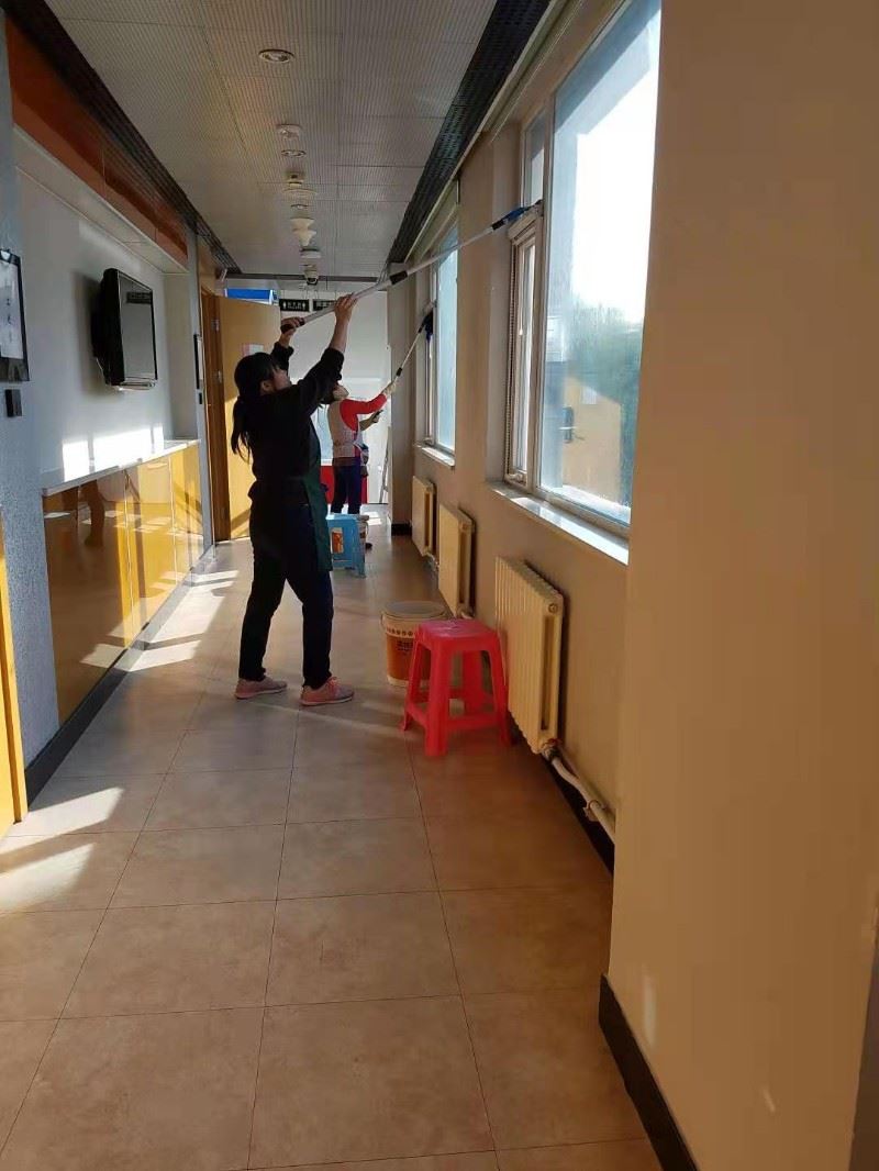 深圳坪山新区工程保洁 深度保洁 外墙清洗 服务细致