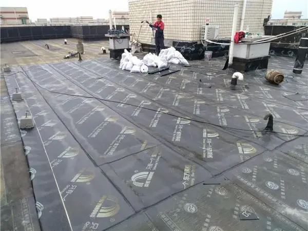 深圳漏水检测 防水补漏维修 专业屋面漏水 飘窗渗水补漏