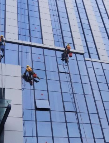 深圳玻璃清洁 大厦楼外墙清洗 医院外墙清洁 深圳外墙清洗