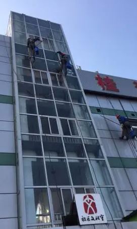 深圳医院外墙清洁 外墙玻璃幕墙清洗 深圳外墙清洗