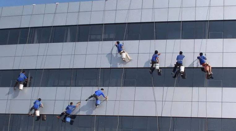 深圳玻璃清洁 外墙玻璃幕墙清洗 深圳外墙清洗