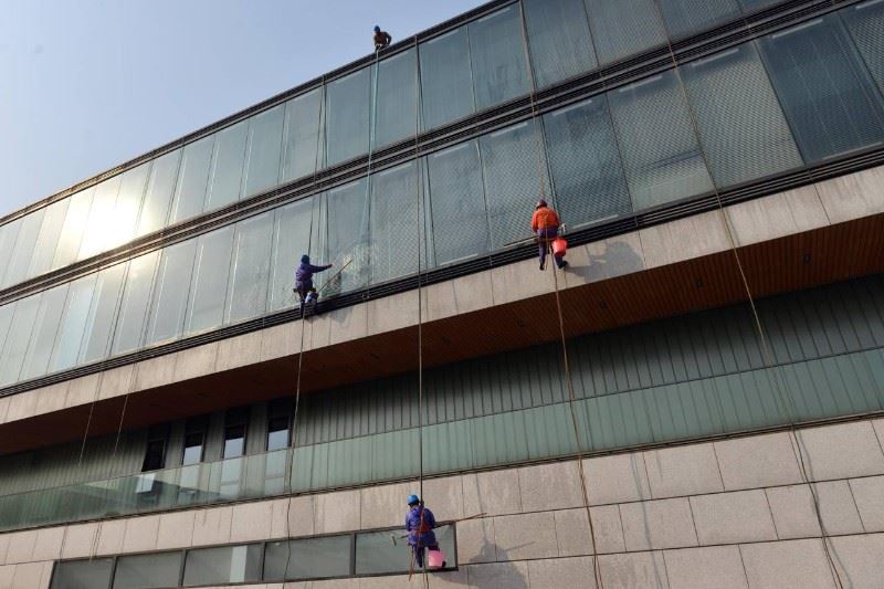 深圳清洗玻璃幕墙 大厦 医院外墙清洁 龙华外墙清洗