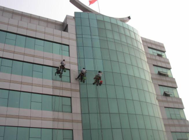 龙岗玻璃清洁 外墙涂料墙面清洗 龙岗外墙清洗