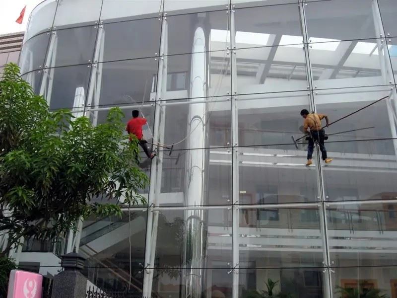 深圳盐田专业蜘蛛人高空清洗 外墙清洗公司电话