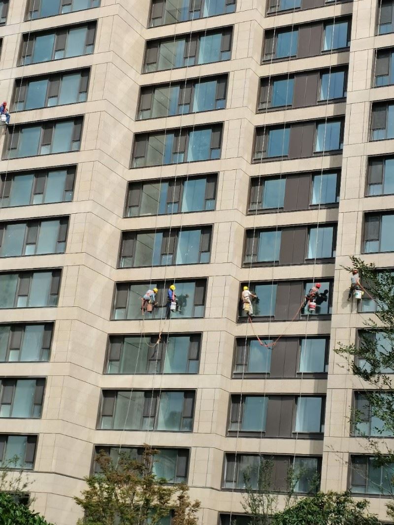 深圳南山附近上门高空外墙清洗24小时全天服务