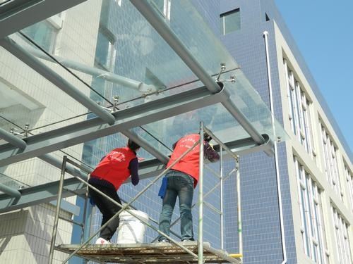 北大地地毯清洗保洁公司