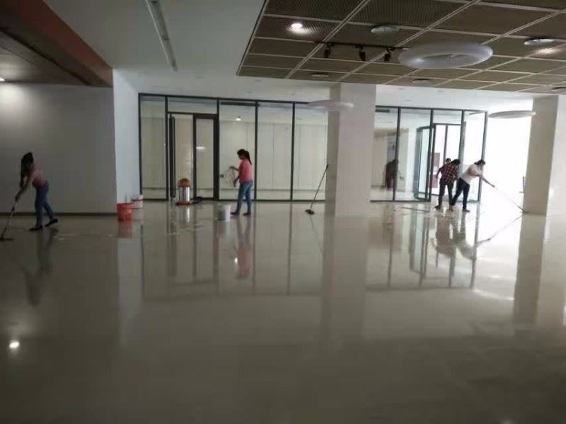 流程完善,讲求实效 公司刚装修完清洗打扫